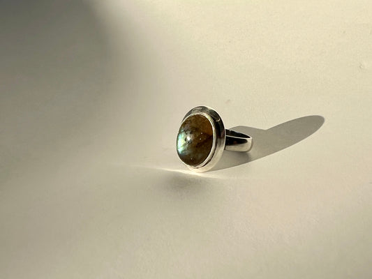 Labradorite ring