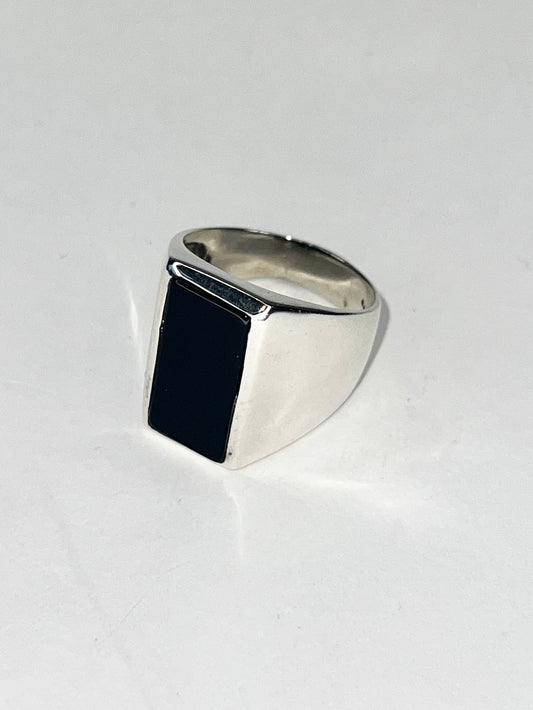 onyx signet ring