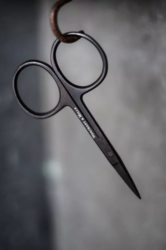 Wide Bow Scissors