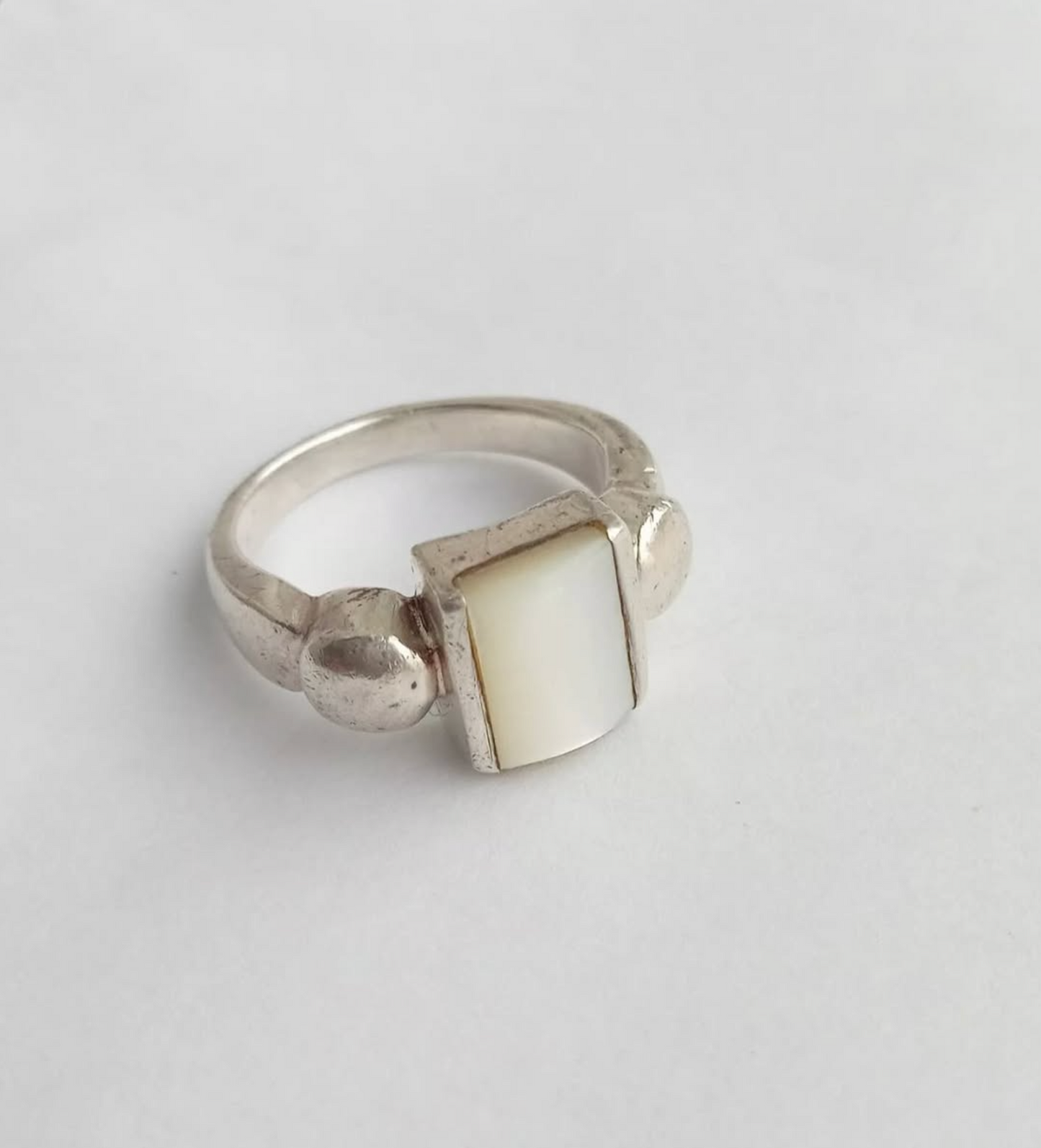 Silver Mother of Pearl Ring