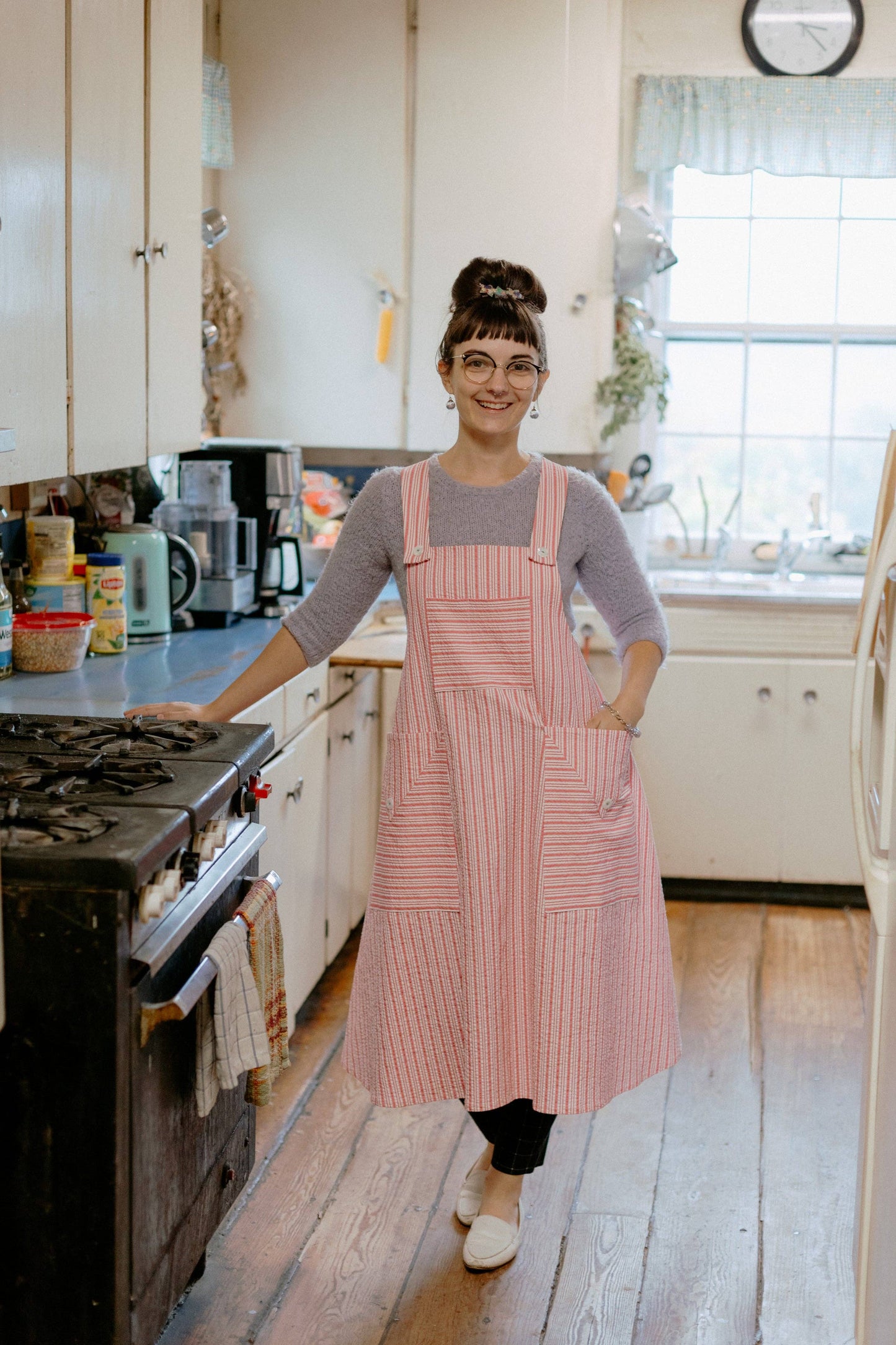 Cynthia's Cookie Apron Sewing Pattern