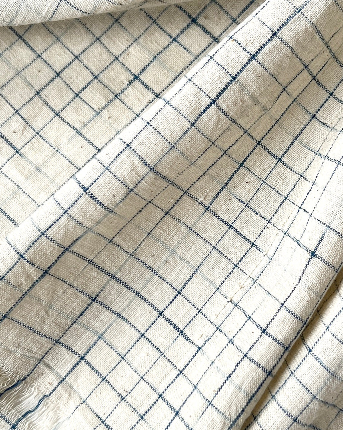 natural and indigo faded grid cotton